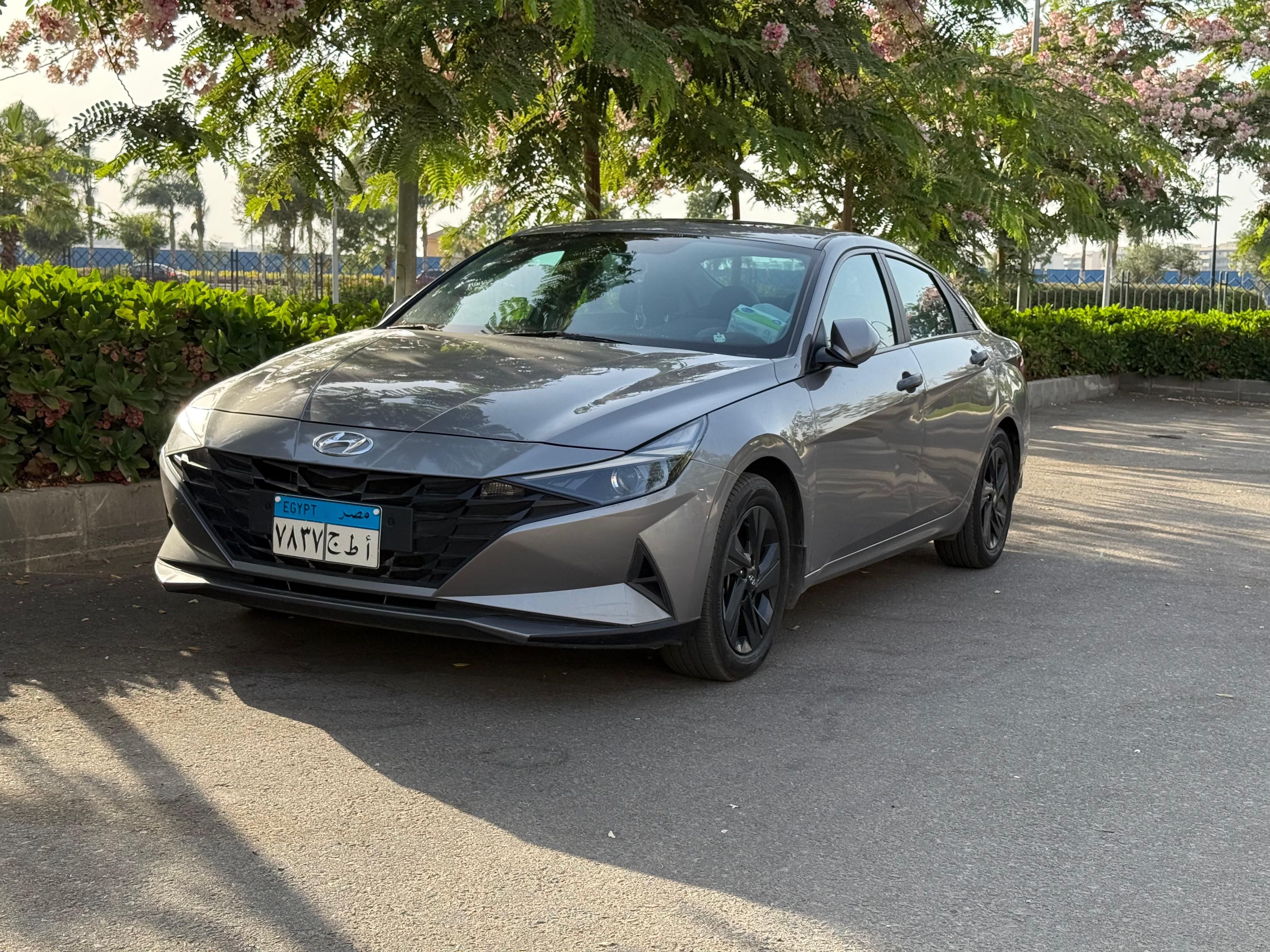 Hyundai Elantra 2023